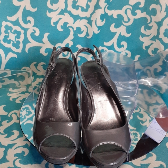 NINE WEST - Faux Gray Patent Peep Toe Heels Sz 7.5 - Picture 9 of 9